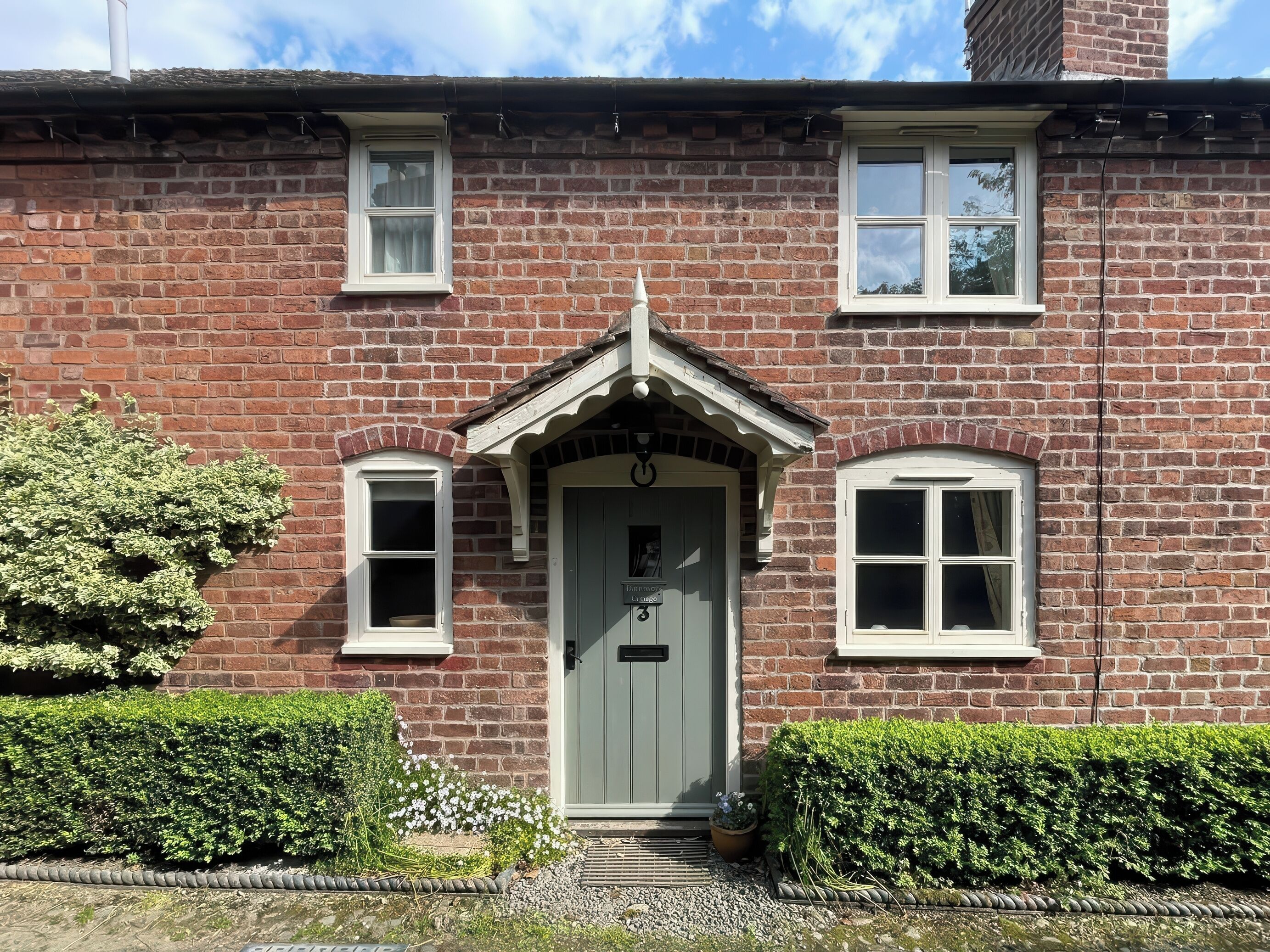 Cottage | Exterior detail