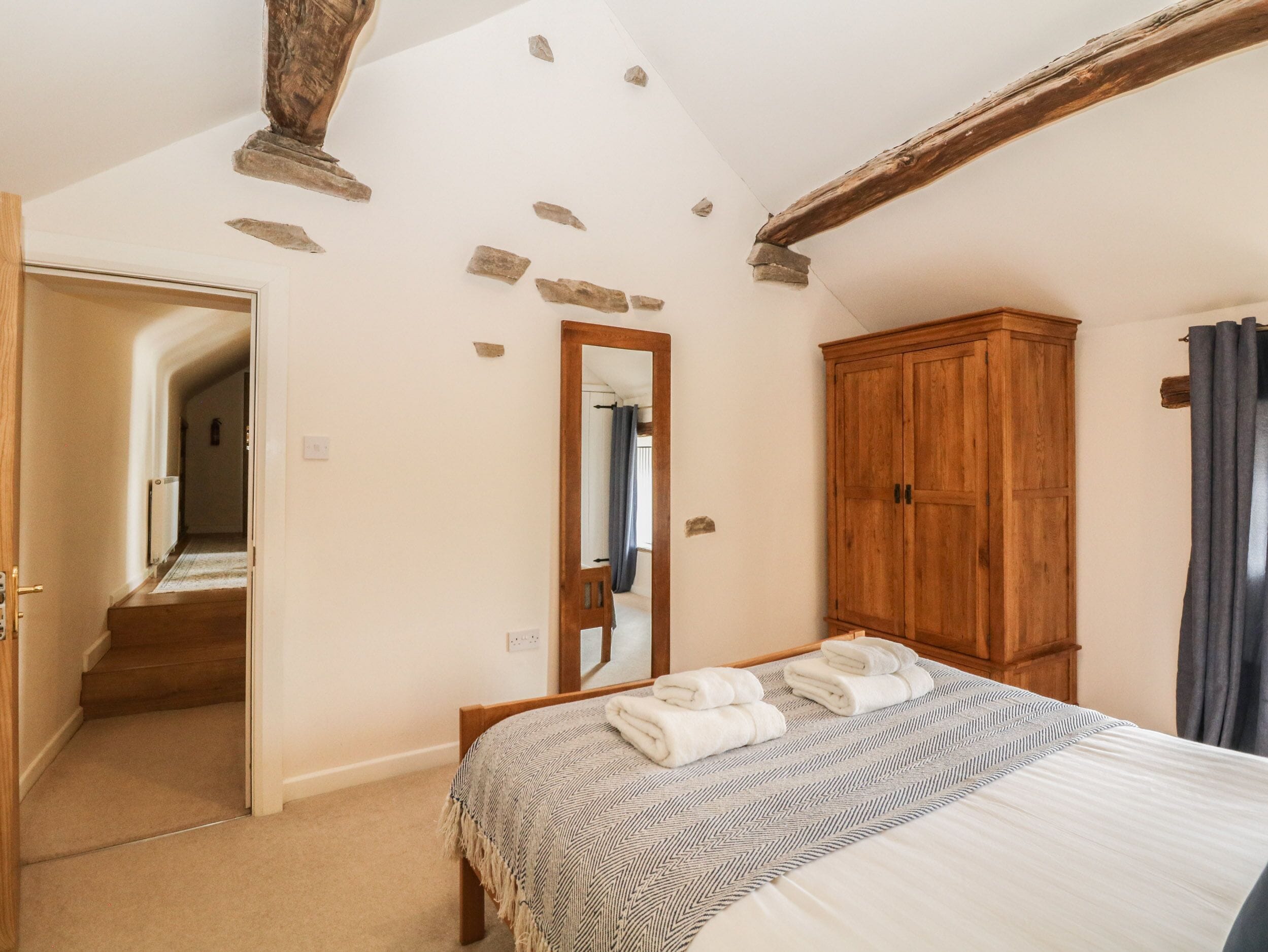 Cottage | 3 bedrooms, individually decorated, individually furnished, free WiFi