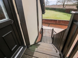 Cottage | Property grounds - The Wynnstead Annexe (Oswestry)