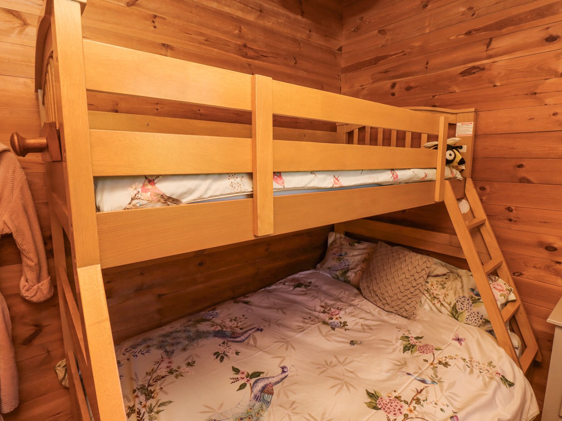 Cottage | 2 bedrooms, individually decorated, individually furnished, free WiFi