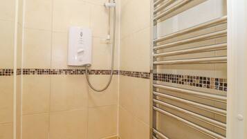 Ferienhaus | Badezimmer | Dusche