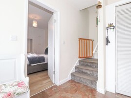 Cottage | 3 bedrooms, individually decorated, individually furnished, free WiFi