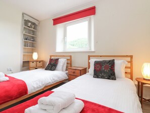 Cottage | 3 bedrooms, individually decorated, individually furnished, free WiFi - Jakanori (Kendal)