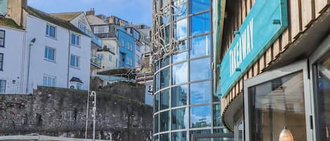 Cottage | Exterior detail