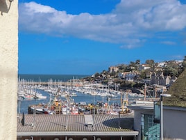 Marina/club náutico