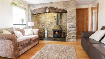 Cottage | Interior