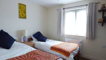 Cottage | 2 bedrooms, individually decorated, individually furnished, free WiFi