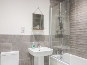 Cottage | Bathroom | Shower - Fistral Breeze (Newquay)