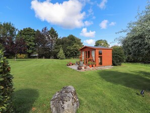 Cottage | Property grounds - The Flat At Brwyn (Holywell)