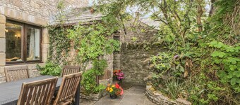 Springarth Cottage
