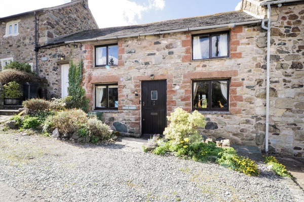 Cottage | Front of property