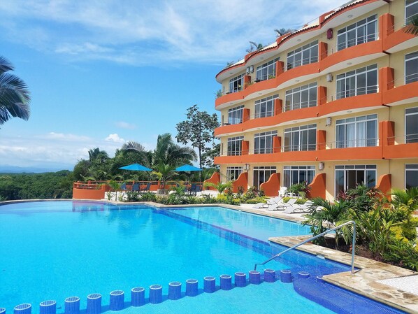 Outdoor pool - Vista Encantada 207 (Chacala)