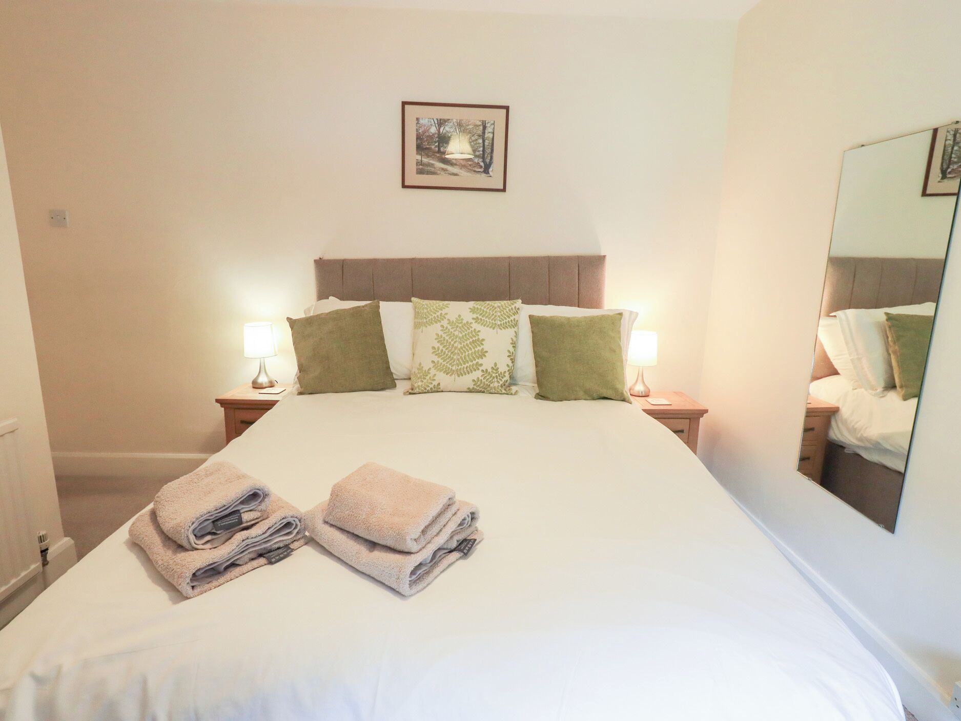 Cottage | 2 bedrooms, individually decorated, individually furnished, free WiFi