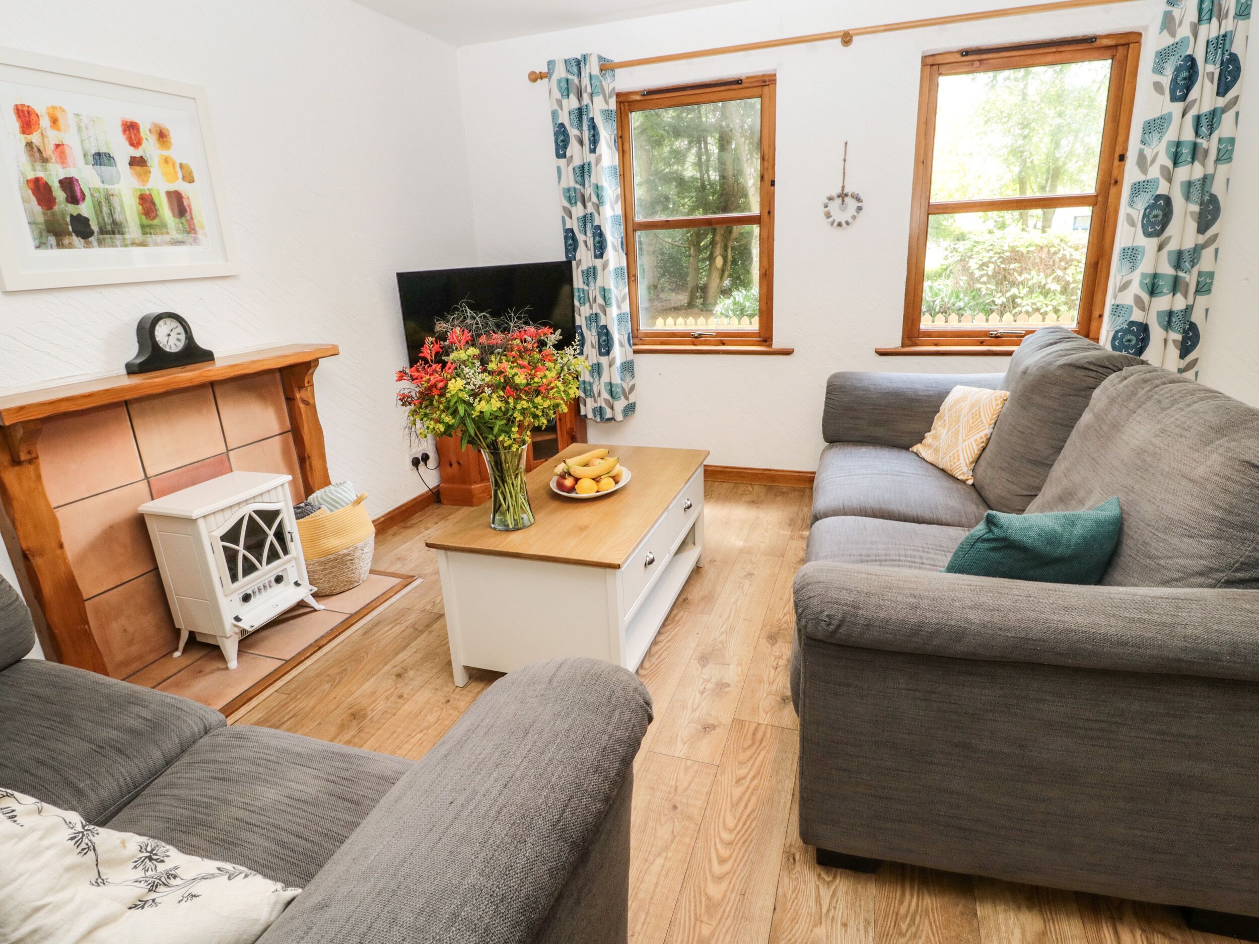 Stuga | Vardagsrum | Tv