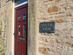 Cottage | Exterior detail
