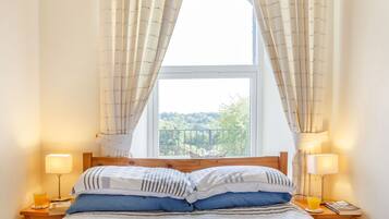 Cottage | 3 bedrooms, individually decorated, individually furnished, free WiFi