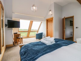 2 habitaciones, decoración personalizada y muebles diferentes 