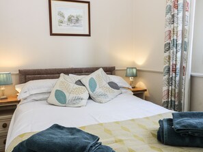 Cottage | 3 bedrooms, individually decorated, individually furnished, free WiFi - Seascape (Bridlington)