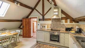 Cottage | Interior