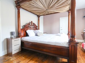 Cottage | 18 bedrooms, individually decorated, individually furnished, free WiFi - Mountain View (Penmaenmawr)