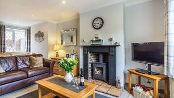 Cottage | Living room | TV, DVD player