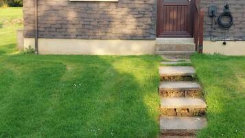 Cottage | Property grounds