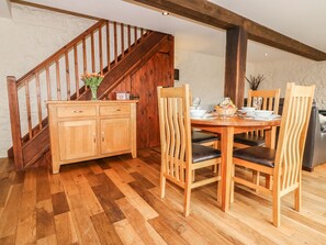 Interior - The Cider Barn (Newton Abbot)