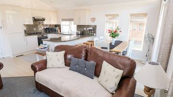 Cottage | Living area