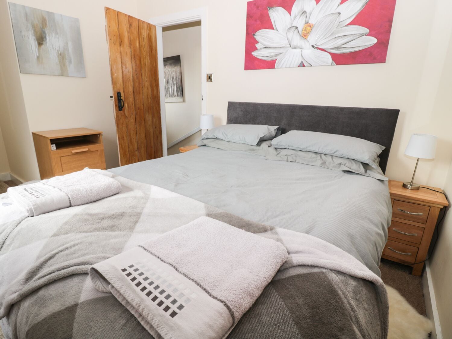 Feriehus | 2 soveværelser, individuelt design, individuel indretning, gratis Wi-Fi