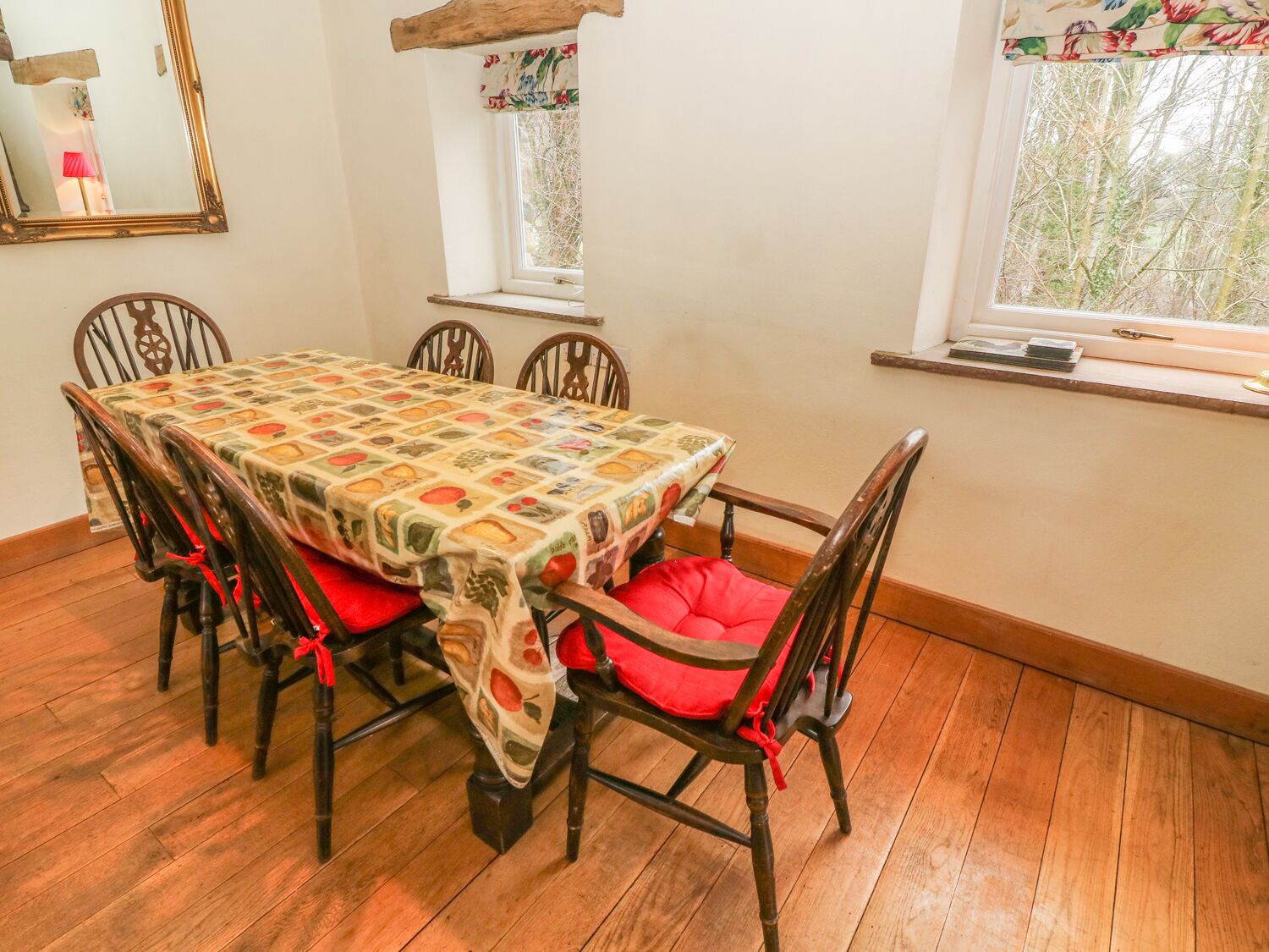 Casa de campo | Cocina privada | Placa de cocina, lavavajillas, trona infantil y utensilios de cocina