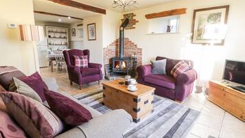 Cottage | Living room | TV