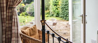 Stable Cottage
