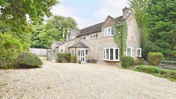 Casa de campo | Vista frontal de la propiedad