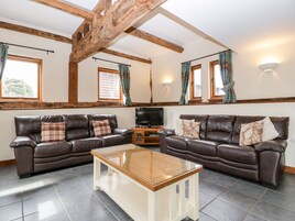 Cottage | Living room | TV