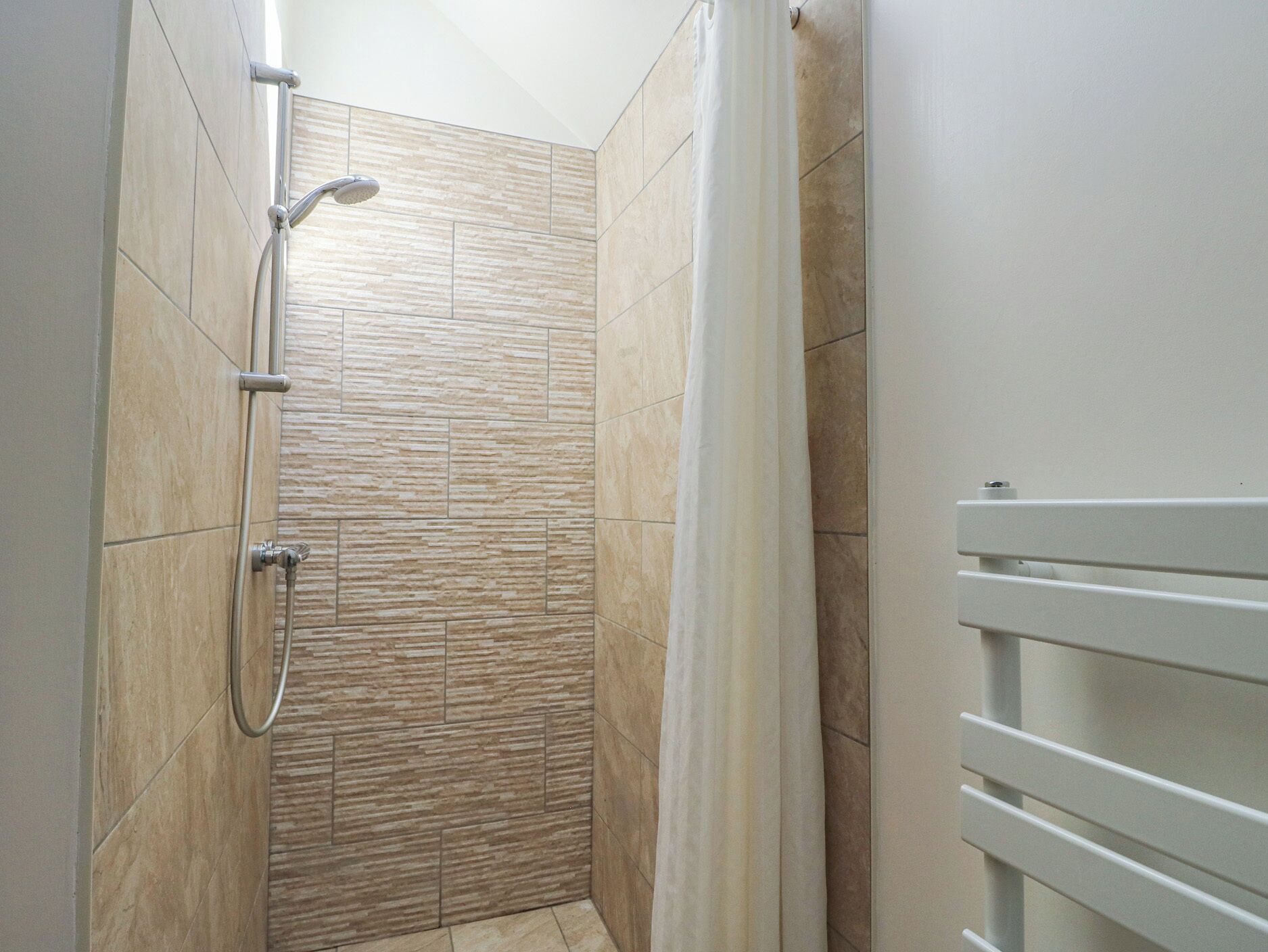 Cottage | Bathroom | Shower