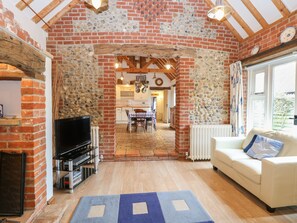 Cottage | Bahagian dalam