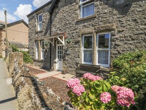 Cottage | Interior - Riverside View (Grange-over-Sands)
