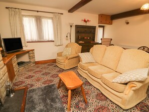 Cottage | Interior