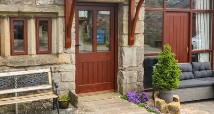 Poppy Cottage