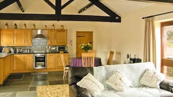 Cottage | Interior