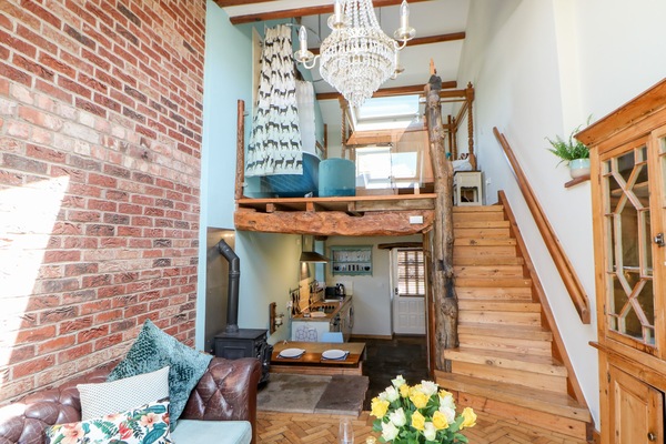 Cottage | Interior