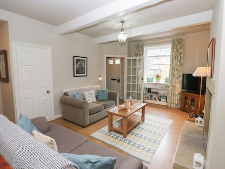 ์ฝํฐ์ง | ๊ฑฐ์ค ๊ณต๊ฐ | TV