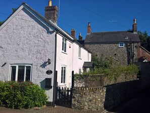 Cottage | Interior - Rose Cottage (Chard)