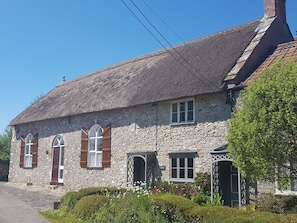 Cottage | Interior - Rose Cottage (Chard)