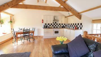 Cottage | Living area