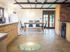 Cottage | Interior - Brambles Cottage (Malvern)