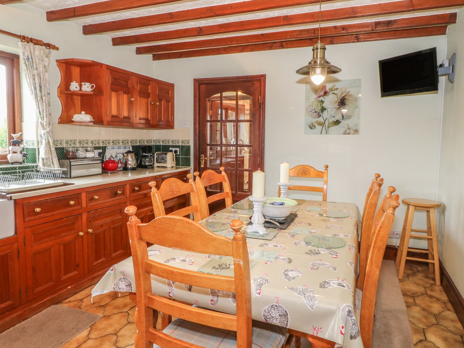 Cottage | Interior