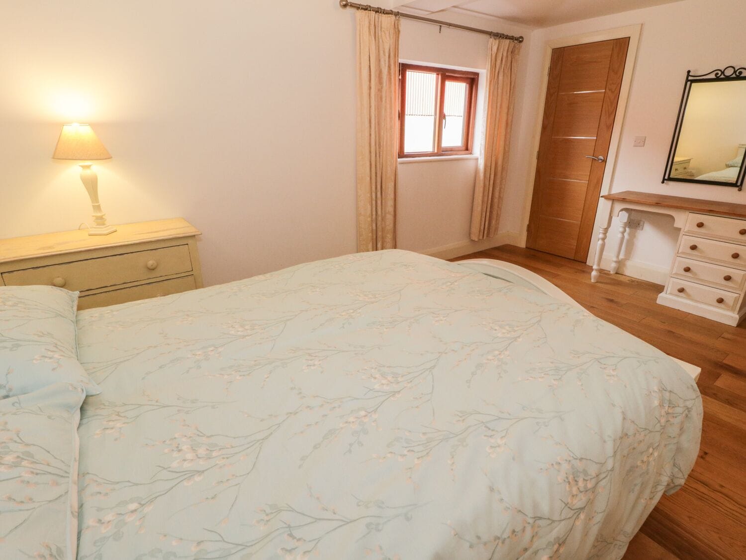 Cottage | 3 slaapkamers, individueel gedecoreerd, individueel gemeubileerd