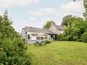 Interior - Maesgwyn (Cardigan)