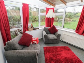 Cottage | Living area | TV, DVD player - Maesgwyn (Cardigan)